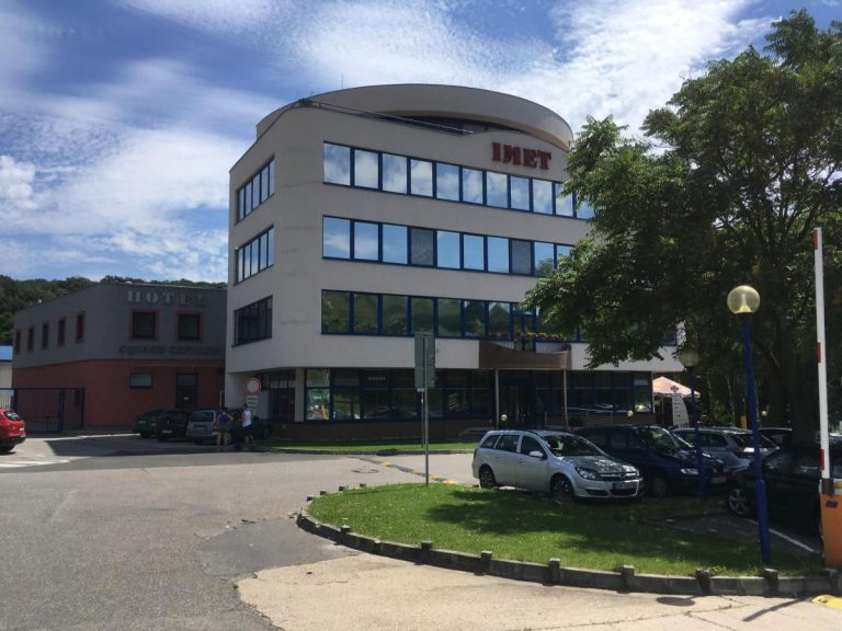 IMET-AKE s.r.o.